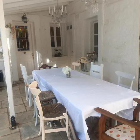 빌라 Roselyn Manor House 볼로스